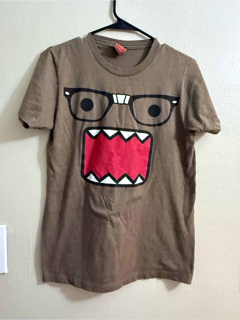 Brown said Domo Graphic Monster Tee with Red Mouth